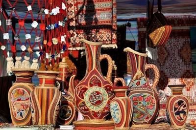 صنایع دستی در پیچ و خم مشکلات؛ «بیمه هنرمندان» در صف اعتبار