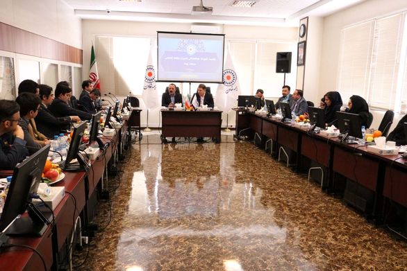 جامعه و نهادها صنعت بیمه را جیب گشادی برای مطالبه خسارتهای خود میبینند