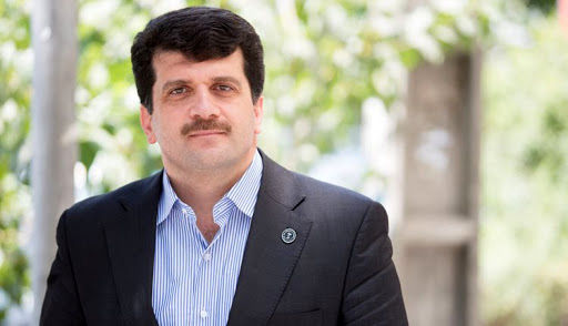 برخی پزشکان داروها را بهصورت رمزی مینویسند!