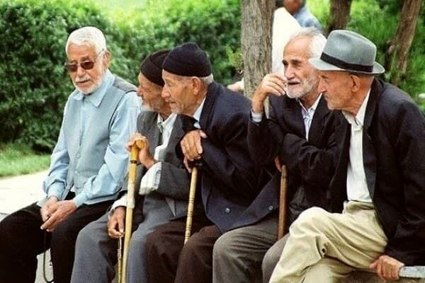 اقدامات همسانسازی حقوق بازنشستگان برای رفع مشکلات معیشتی کافی نیست