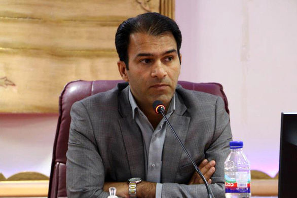 خدمات بیمه تکمیلی درمان برای 318 هزار راننده تاکسی ارائه میشود