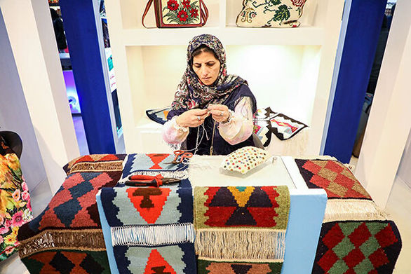 برخی هنرمندان نتوانستند از خدمات بیمهای بهرهمند شوند