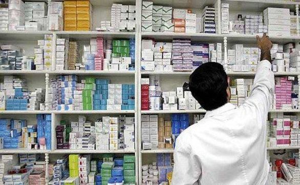 بیمه دی 100 میلیارد ریال به داروخانههای قم بدهکار است