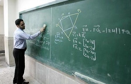 بیمه نکردن معلمان شاغل در مدارس غیردولتی تخلف محسوب میشود
