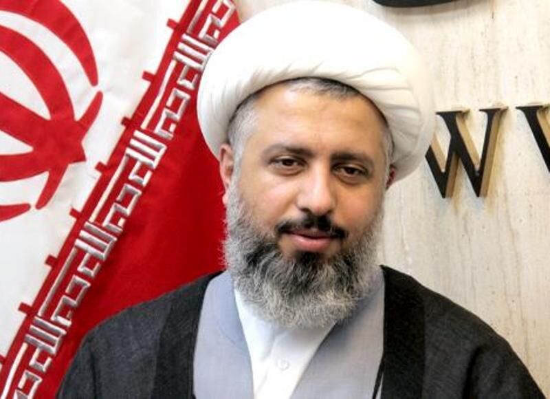 تعدادی از مدیران ارشد در دولتهای قبلی دو حقوق دریافت میکردند