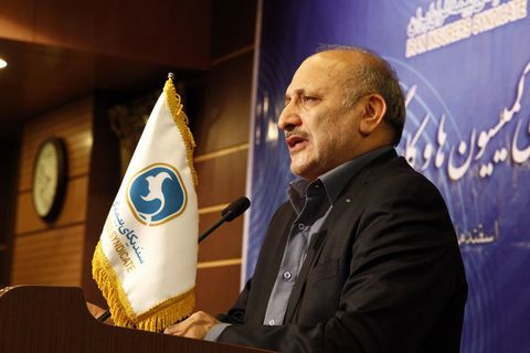 دبیران کل قبلی سندیکا بحثهای غیرفنی را دنبال میکردند
