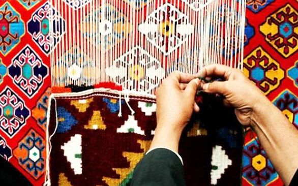 ۳۲ اخطار به مشمولین متقاضی اخذ بیمه قالیبافی صادرشد