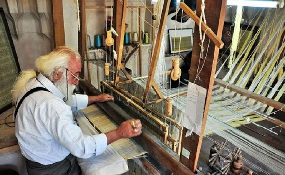 زیلوبافان میبدی تحت پوشش بیمه قرار میگیرند