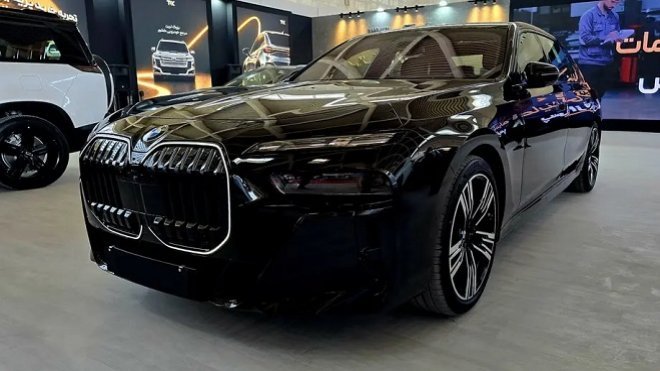بی ام و BMW 735