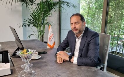 صنعت بیمه به کمک مدیران پیشکسوت پیشرفت کرد