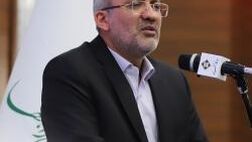 آیین پاسداشت و تکریم از خانواده های شهدای آتش نشان حادثه پلاسکو برگزار شد