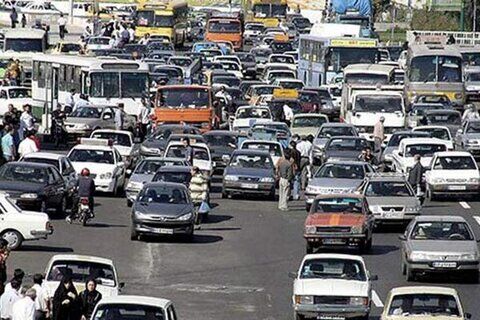 نیمی از خودروهای کشور فرسوده‌اند؛ عامل اصلی ناترازی بنزین و آلودگی هوا