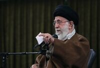 پیشوای ملت بزرگ ایران به آرزوی دیرینه خویش رسید
