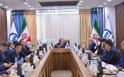 نشست سرپرستان مناطق دهگانه بیمه آسیا در تهران برگزار شد