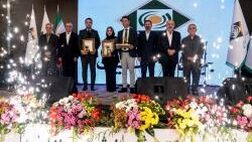 نمایندگان برتر بیمه کارآفرین در نیمه اول سال 1402 تقدیر شدند
