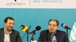 قرارداد مشارکت شرکت بیمه دی و صدا و سیما امضا شد
