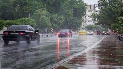برخی از خیابان‌های تهران لغزنده است