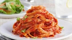 پاستا فتوچینی با سس گوجه ، سیر و فلفل کبابی + روش تهیه