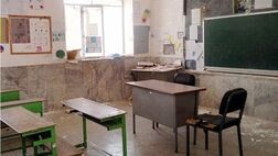درهای مدارس بر روی معلمان شاغل و بازنشسته باز شد