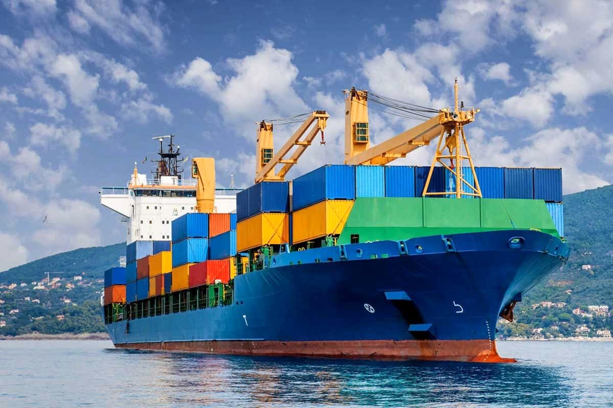 خوف و رجای شرکتهای دریایی بورسی از رکود سنگین حاکم بر صنعت حمل و نقل