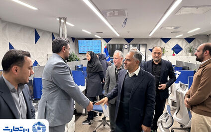 بازدید مدیرعامل بانک تجارت از مرکزارتباط مشتریان 1554