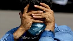 پسر معتاد قربانی بدهی به موادفروش شد