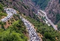 ترافیک در محورهای شمالی سنگین است/ بارش باران در جاده‌های ۳ استان کشور