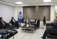 نشست مشترک بیمه تجارت‌نو و مدیریت شعب جنوب تهران بانک تجارت برگزار شد
