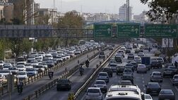 تردد در اکثر معابر و بزرگراه‌های پایتخت پرحجم و سنگین است
