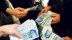 ۷ میلیون و ۹۲۰ هزار تومان حداقل حقوق در سال آینده