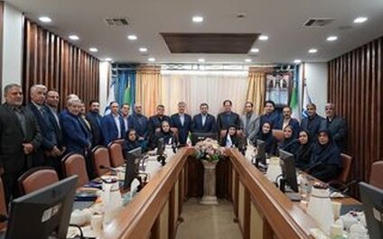  تأکید مدیرعامل بیمه آسیا بر توانمند سازی سرمایه انسانی با تکیه بر توسعه کانال ارتباطی کارکنان
