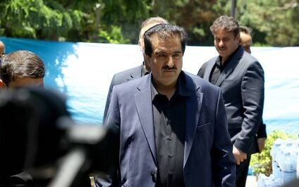 دکتر للـه گانی: راه رهبر شهید راه خدمت بی‌منت است
