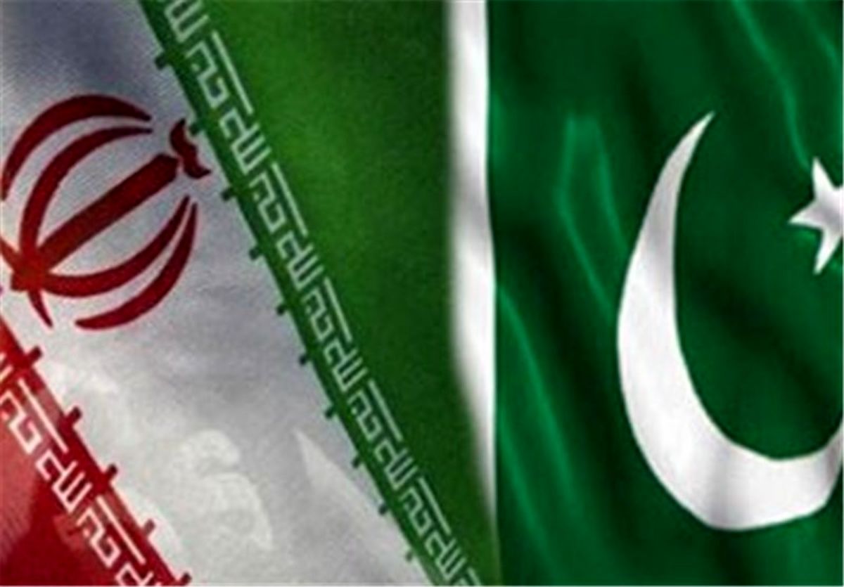 محموله وارداتی گوجه فرنگی ایران در پاکستان غارت شد