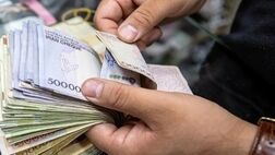 افزایش حقوق کارمندان از آبان اجرایی می‌شود؟
